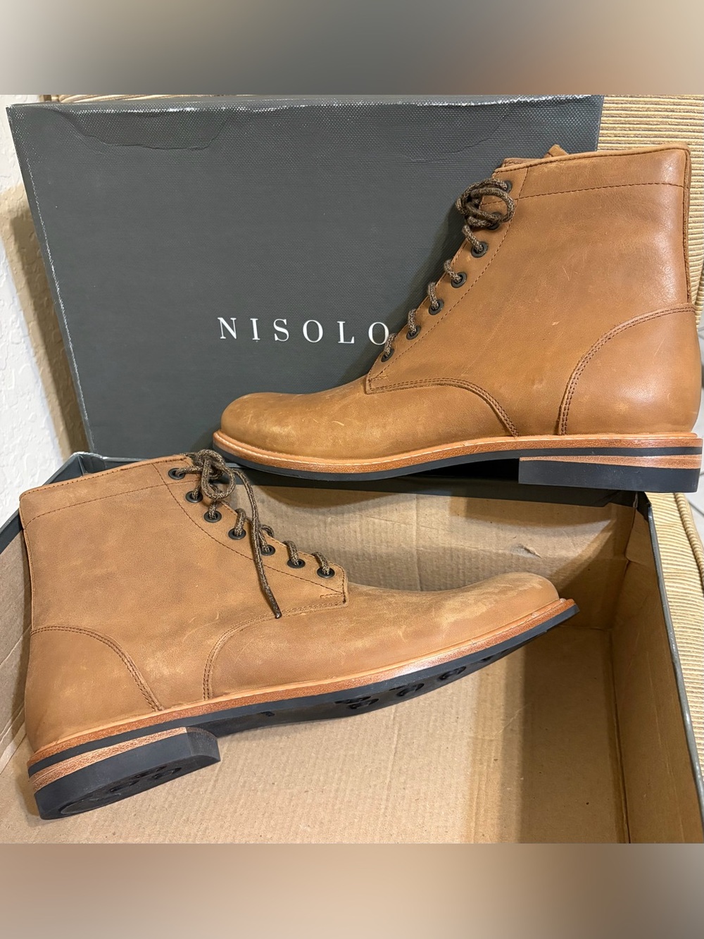 NWT Nisolo Men’s Andres Distressed Leather All-Weather Boot - Size 10.5